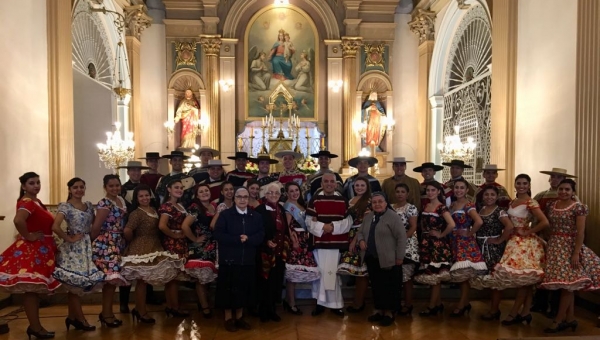 Misa a la Chilena en la Iglesia Buen Pastor.